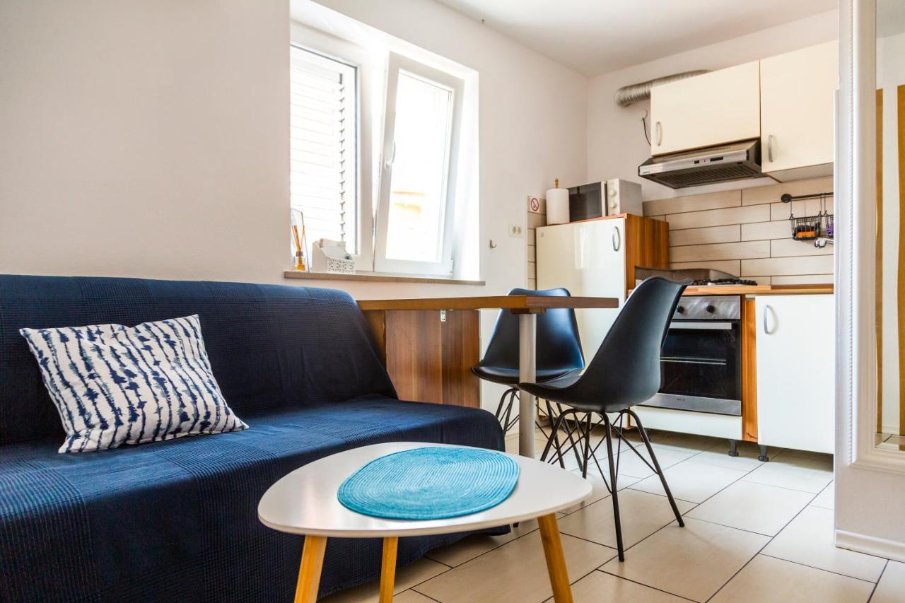 Sunny Old Town Apartment コペル エクステリア 写真