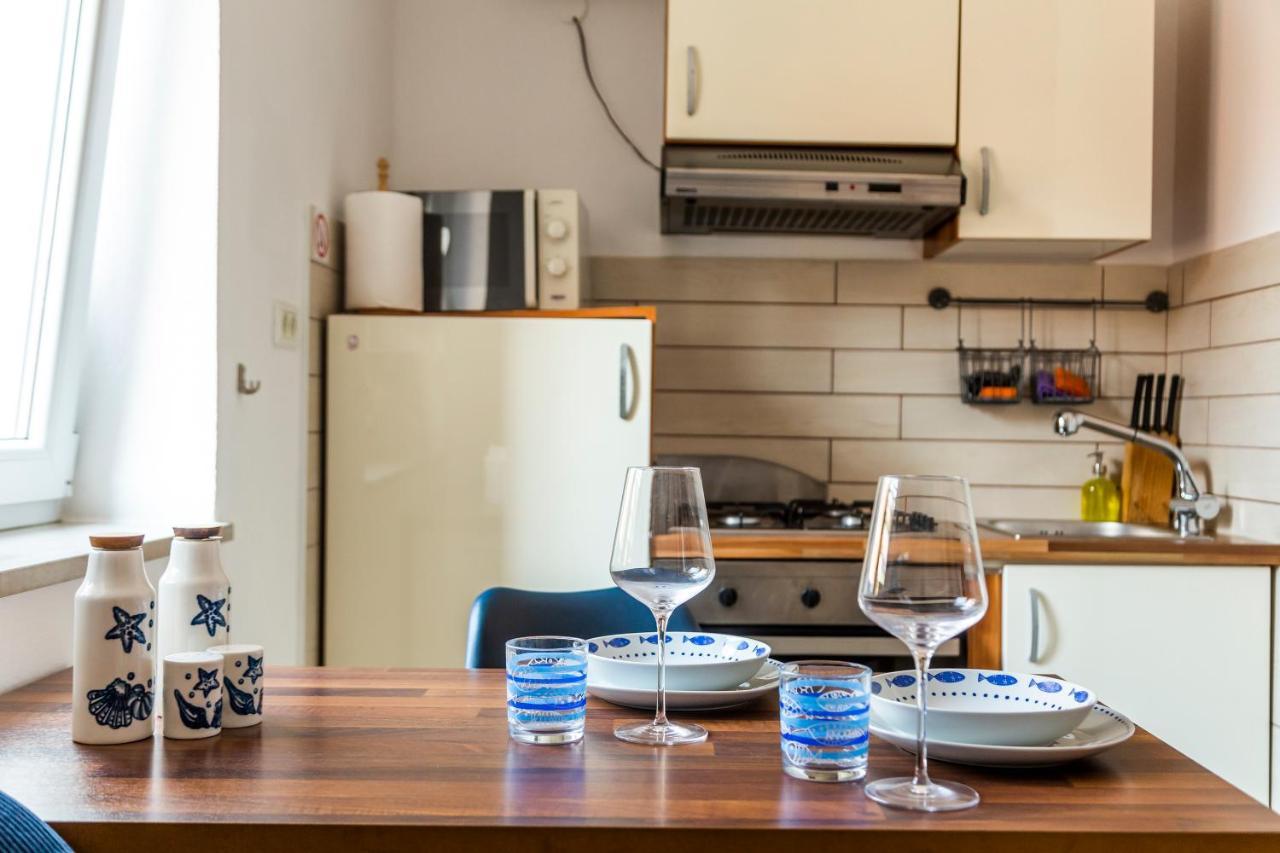 Sunny Old Town Apartment コペル エクステリア 写真