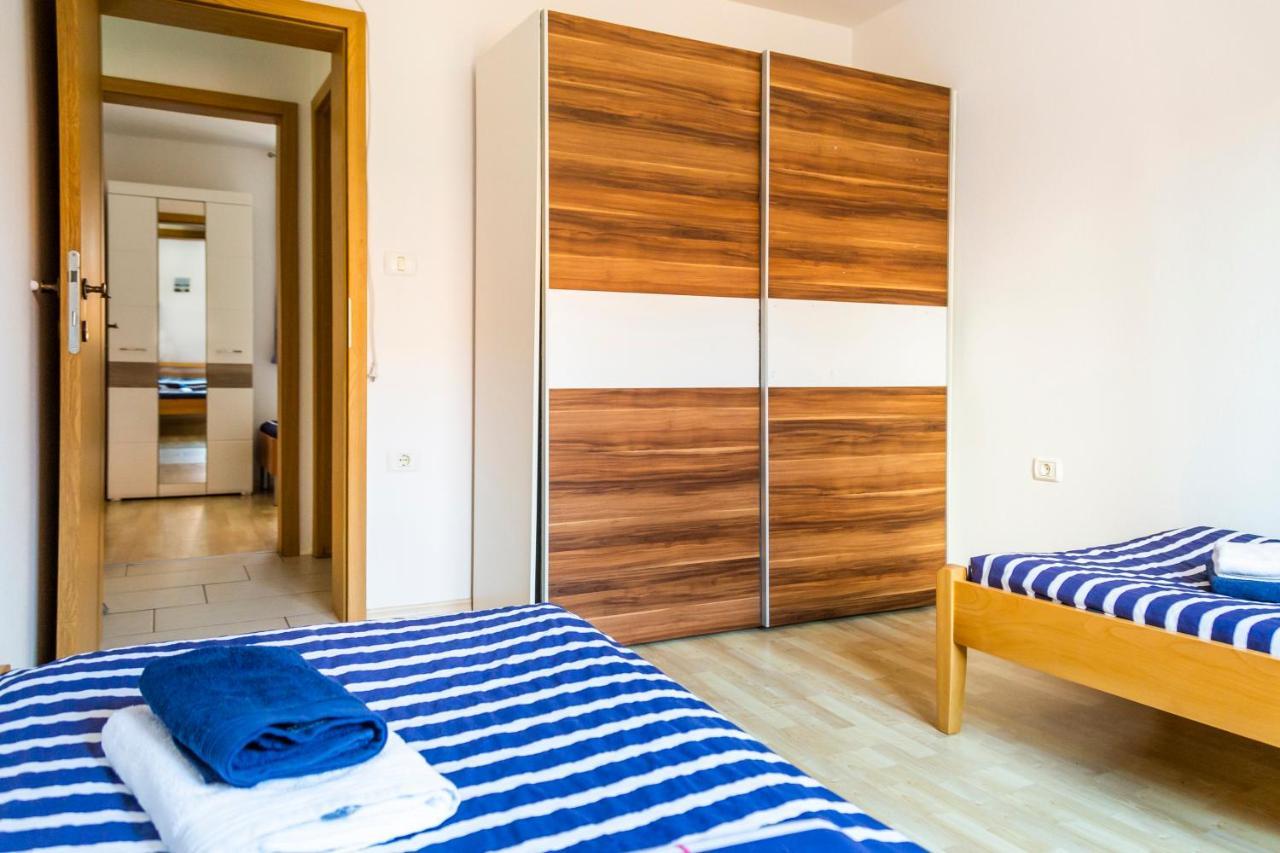 Sunny Old Town Apartment コペル エクステリア 写真