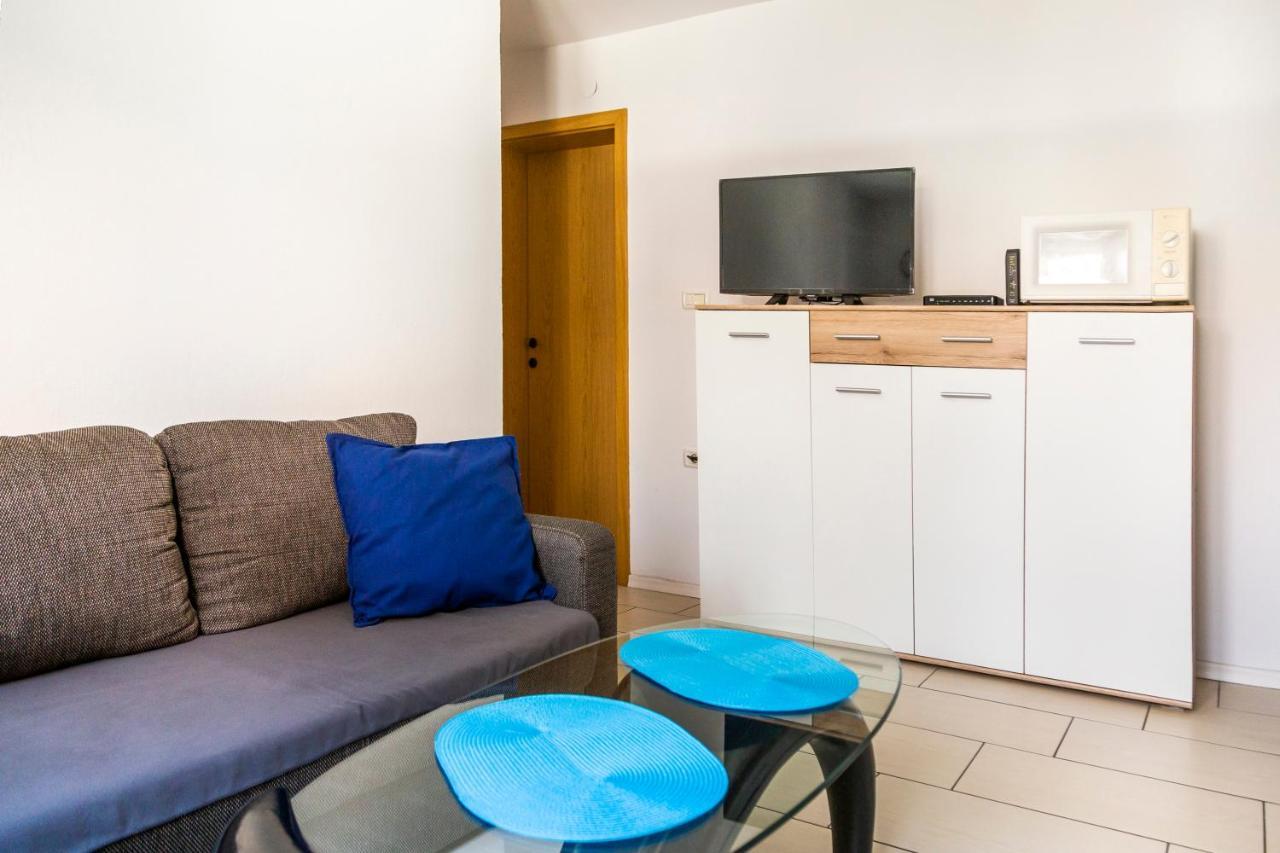Sunny Old Town Apartment コペル エクステリア 写真