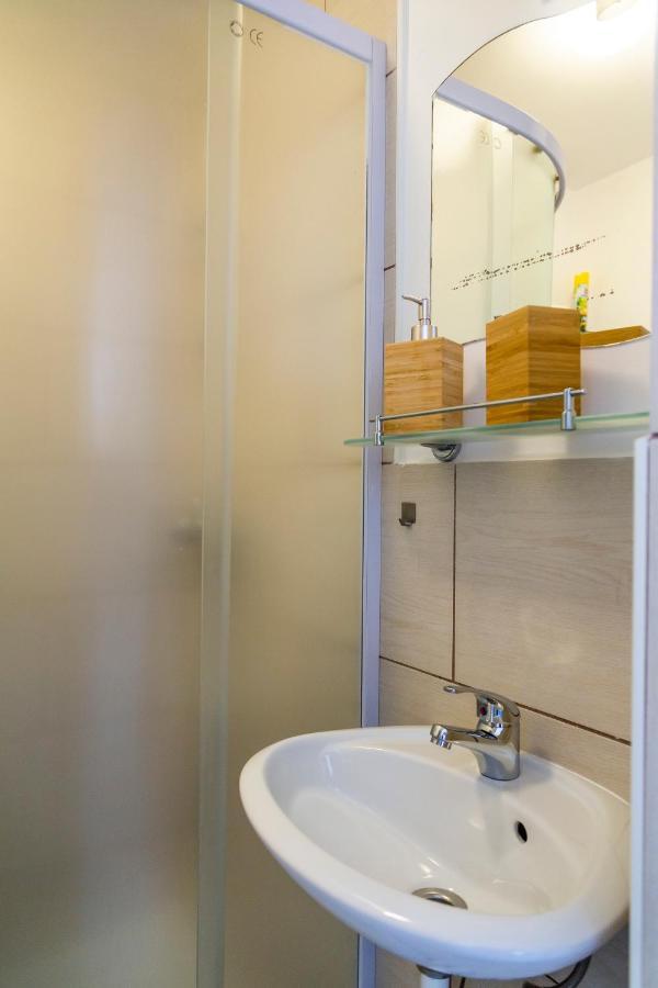 Sunny Old Town Apartment コペル エクステリア 写真